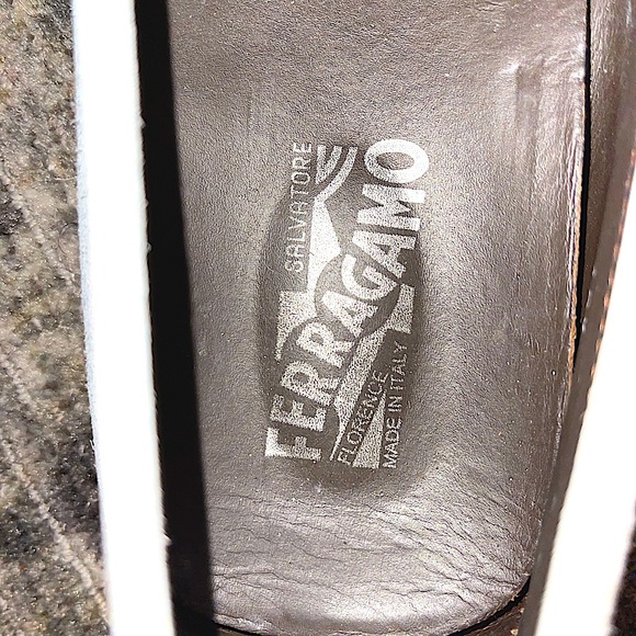 Salvatore Ferragamo baby blue suede drivers - Picture 10 of 12